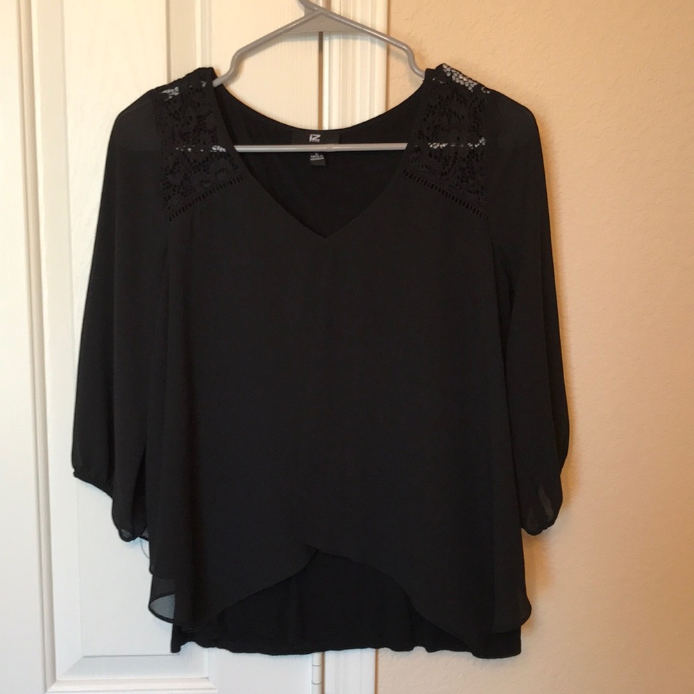 IZ Byer 3/4 Sleeve sheer with lace top